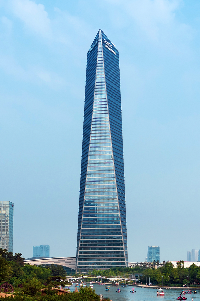 POSCO Tower-Songdo signage